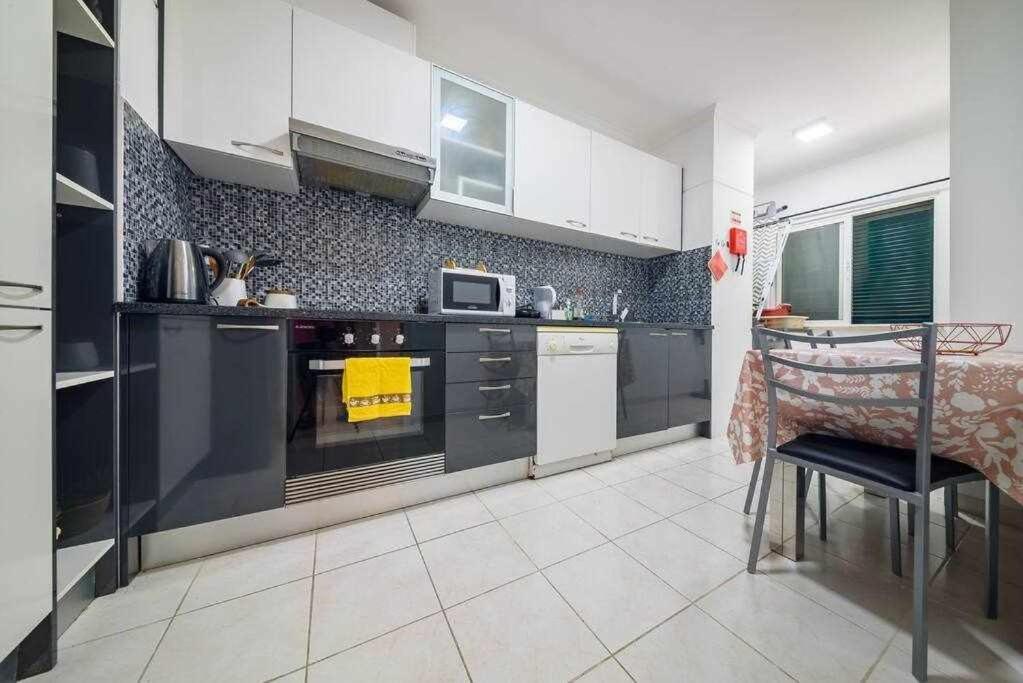 קאניקו Azenha Apartment מראה חיצוני תמונה